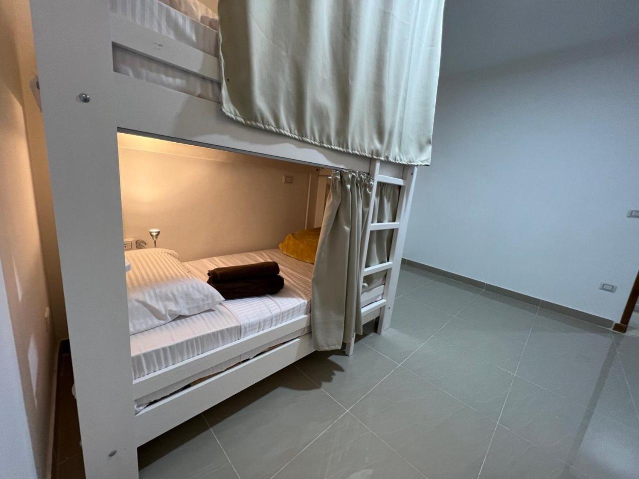 Lilly Lounge And Pool Accommodation For Adults Only Hurghada Exterior photo