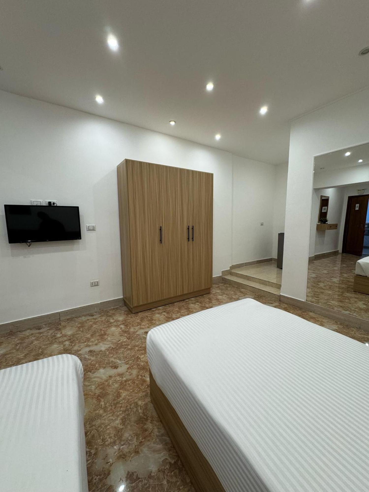 Lilly Lounge And Pool Accommodation For Adults Only Hurghada Exterior photo