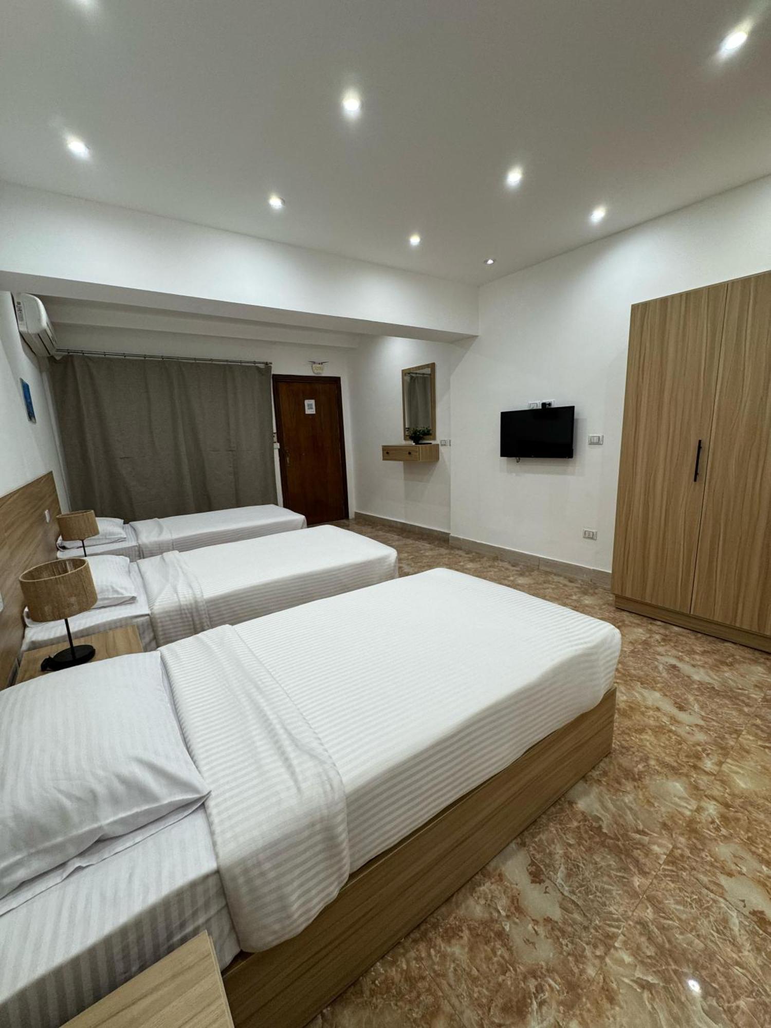 Lilly Lounge And Pool Accommodation For Adults Only Hurghada Exterior photo